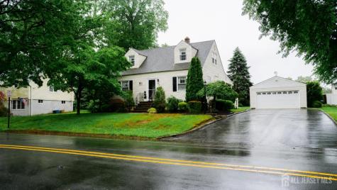 33 Lancaster Road Colonia NJ 07067