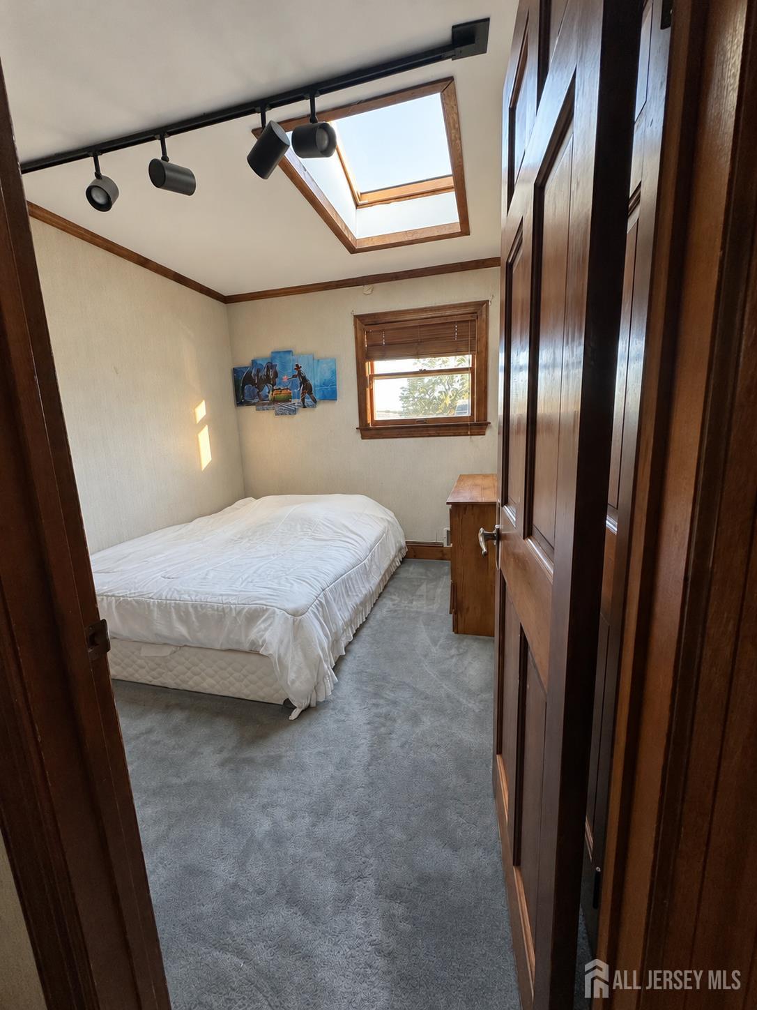 9 Barlow Road Edison NJ 08817