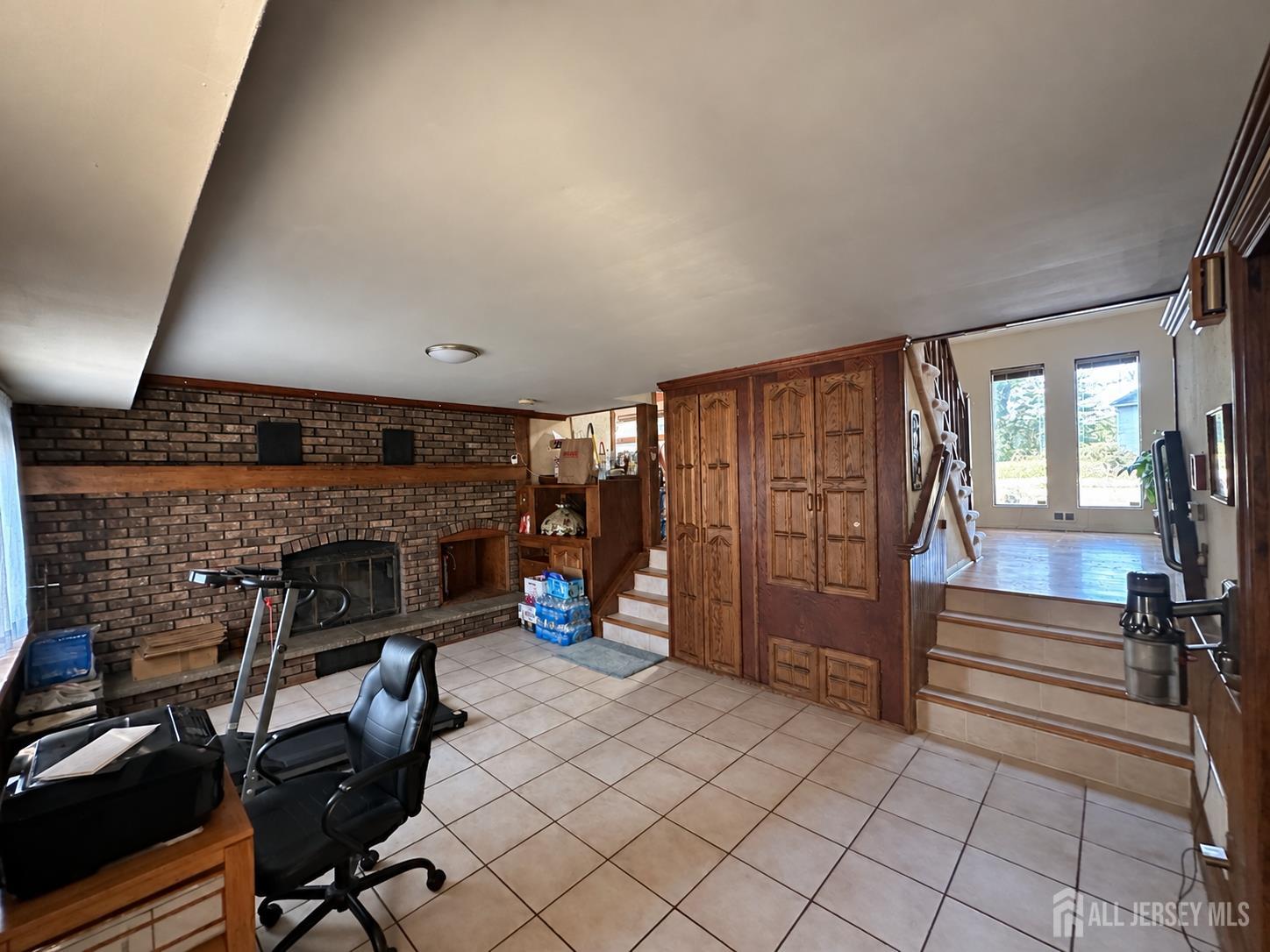 9 Barlow Road Edison NJ 08817