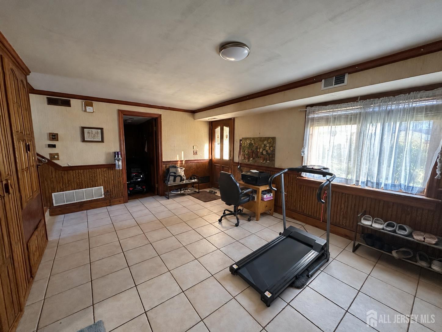 9 Barlow Road Edison NJ 08817