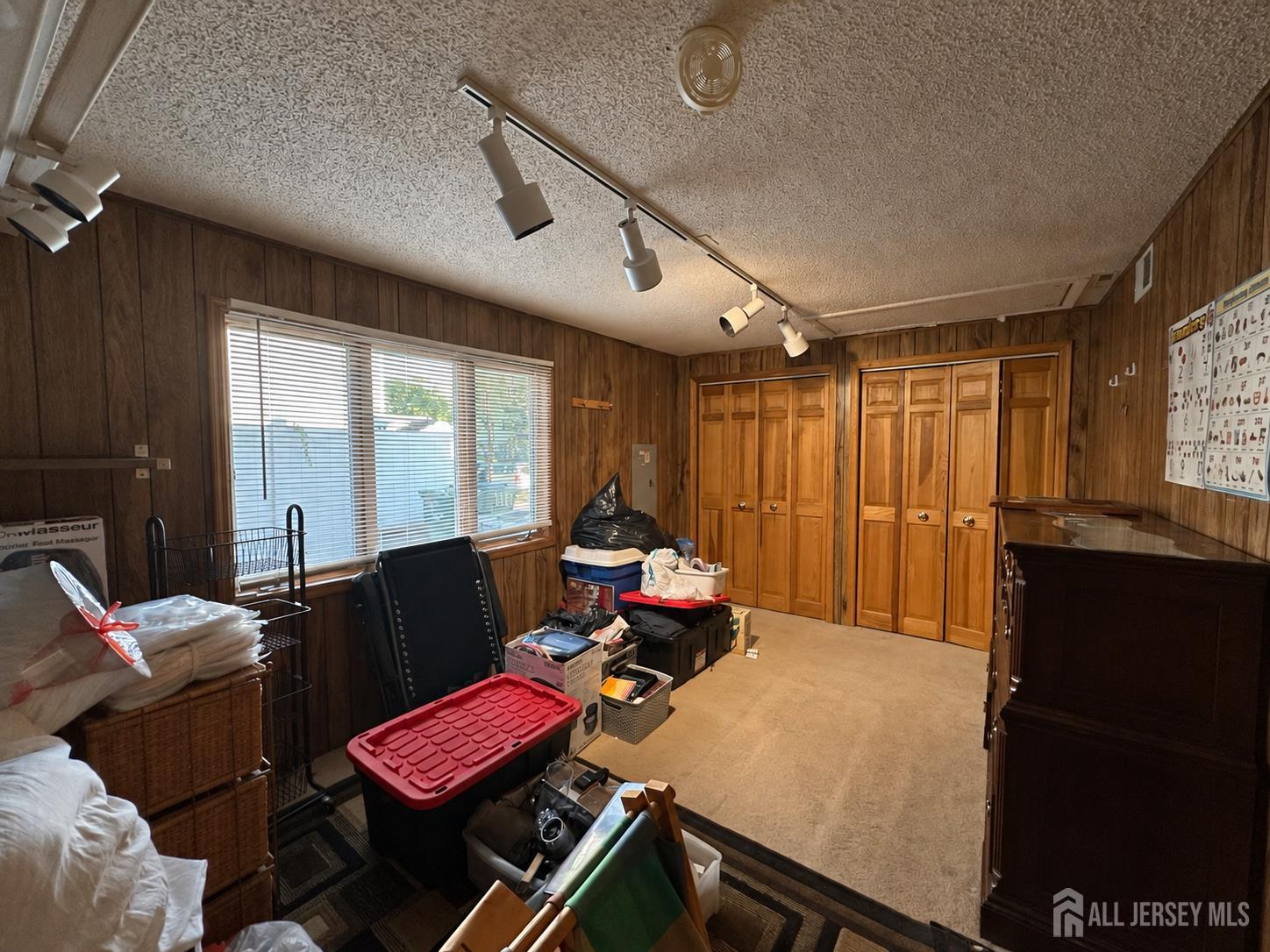 9 Barlow Road Edison NJ 08817
