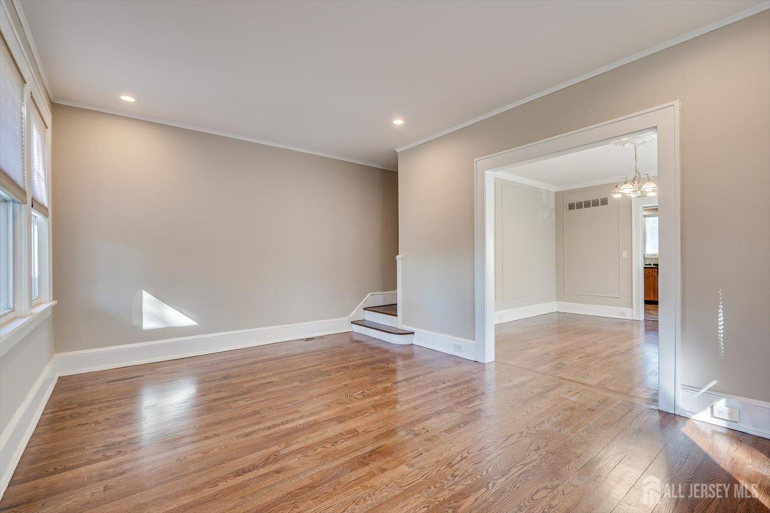 82 Lewis Street Perth Amboy NJ 08861