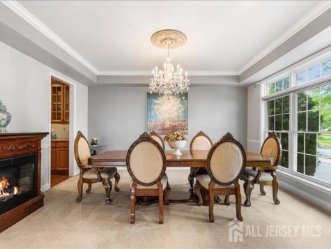 6 Huggins Lane Manalapan NJ 07726