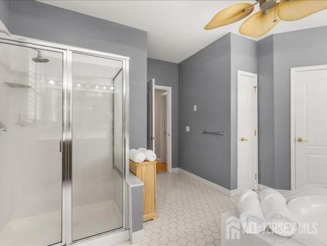 6 Huggins Lane Manalapan NJ 07726