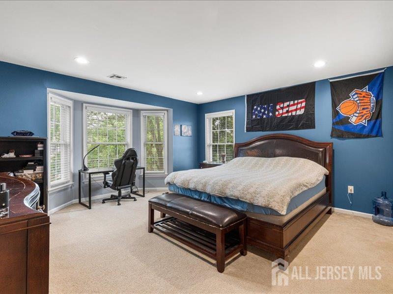 6 Huggins Lane Manalapan NJ 07726