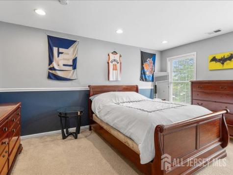 6 Huggins Lane Manalapan NJ 07726