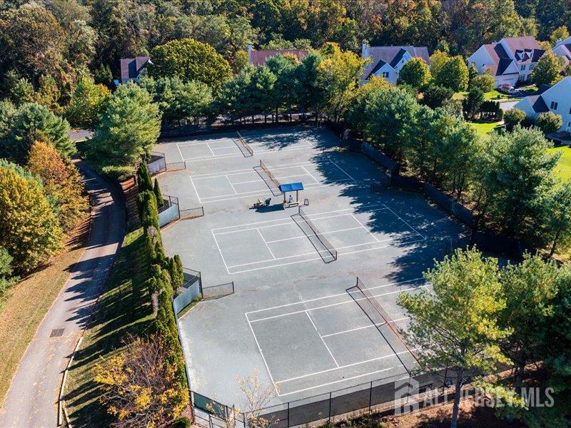 6 Huggins Lane Manalapan NJ 07726