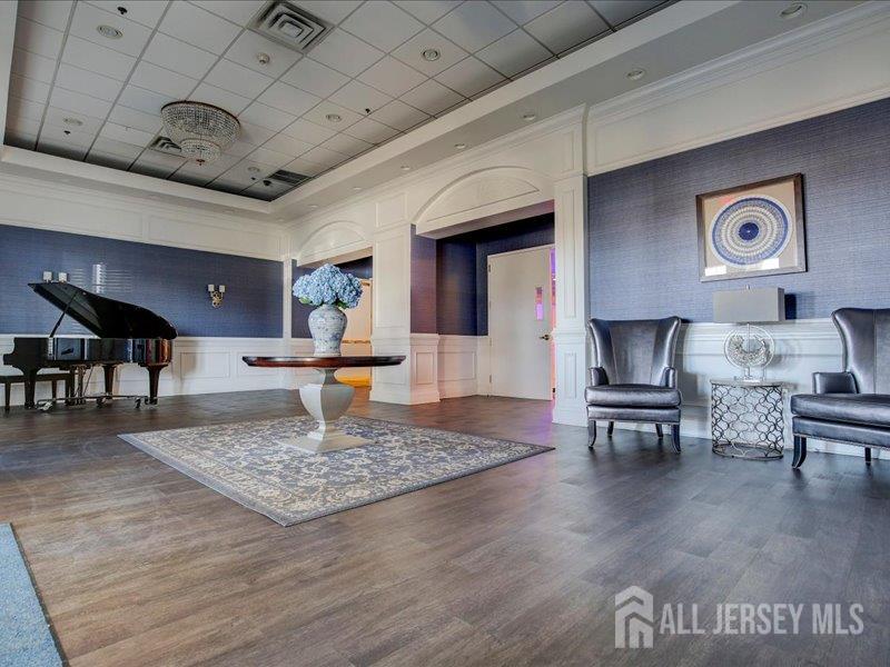 6 Huggins Lane Manalapan NJ 07726