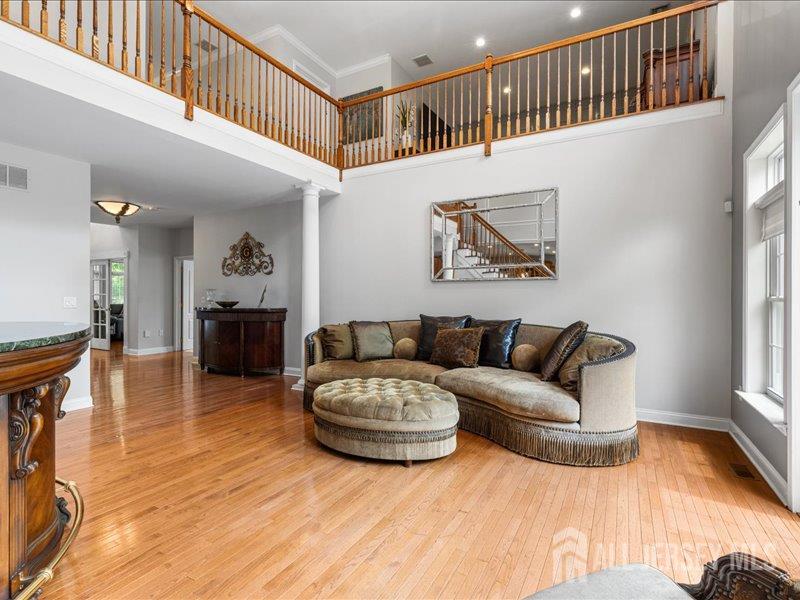 6 Huggins Lane Manalapan NJ 07726