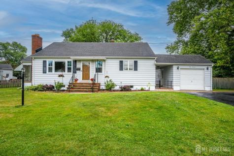 113 Dutch Neck Road Hightstown NJ 08520