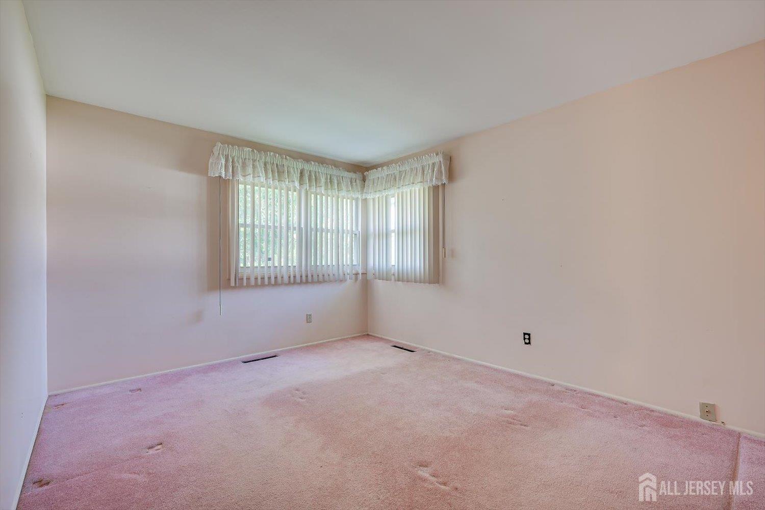 14 Richford Road South Brunswick NJ 08824