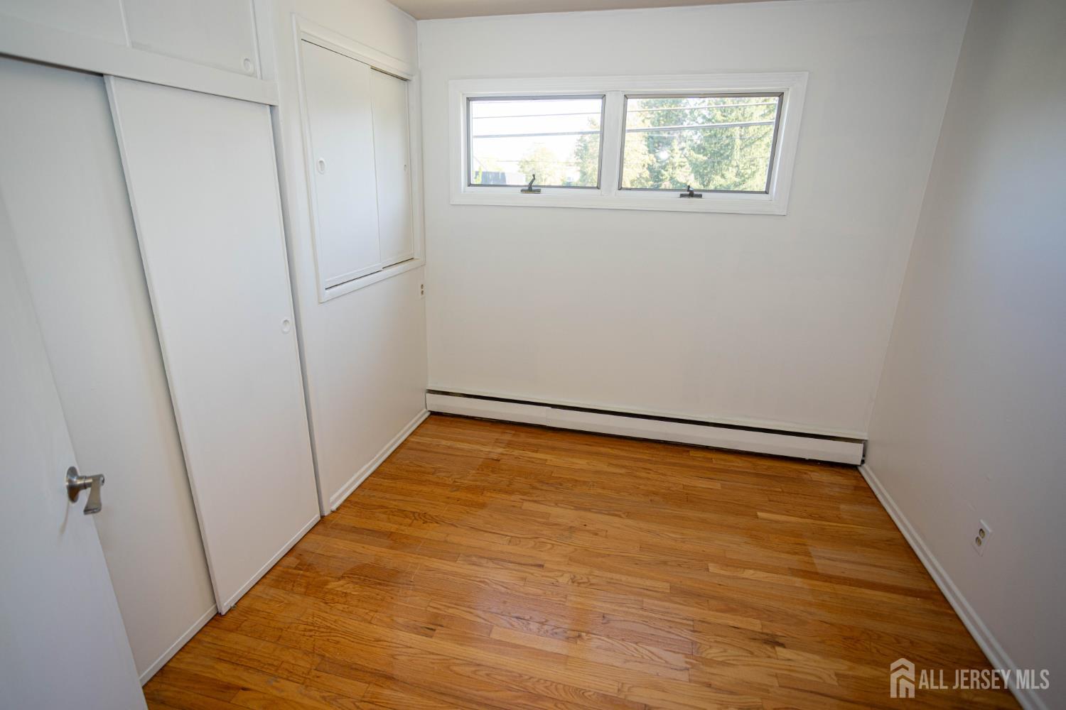 8 Stony Road Edison NJ 08817