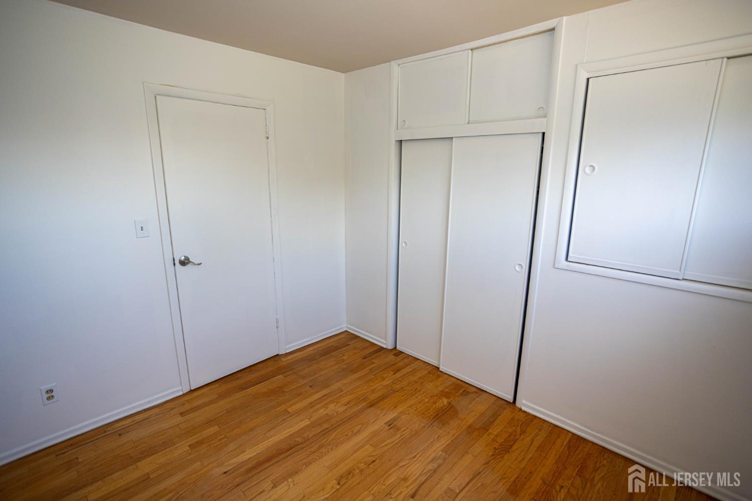 8 Stony Road Edison NJ 08817