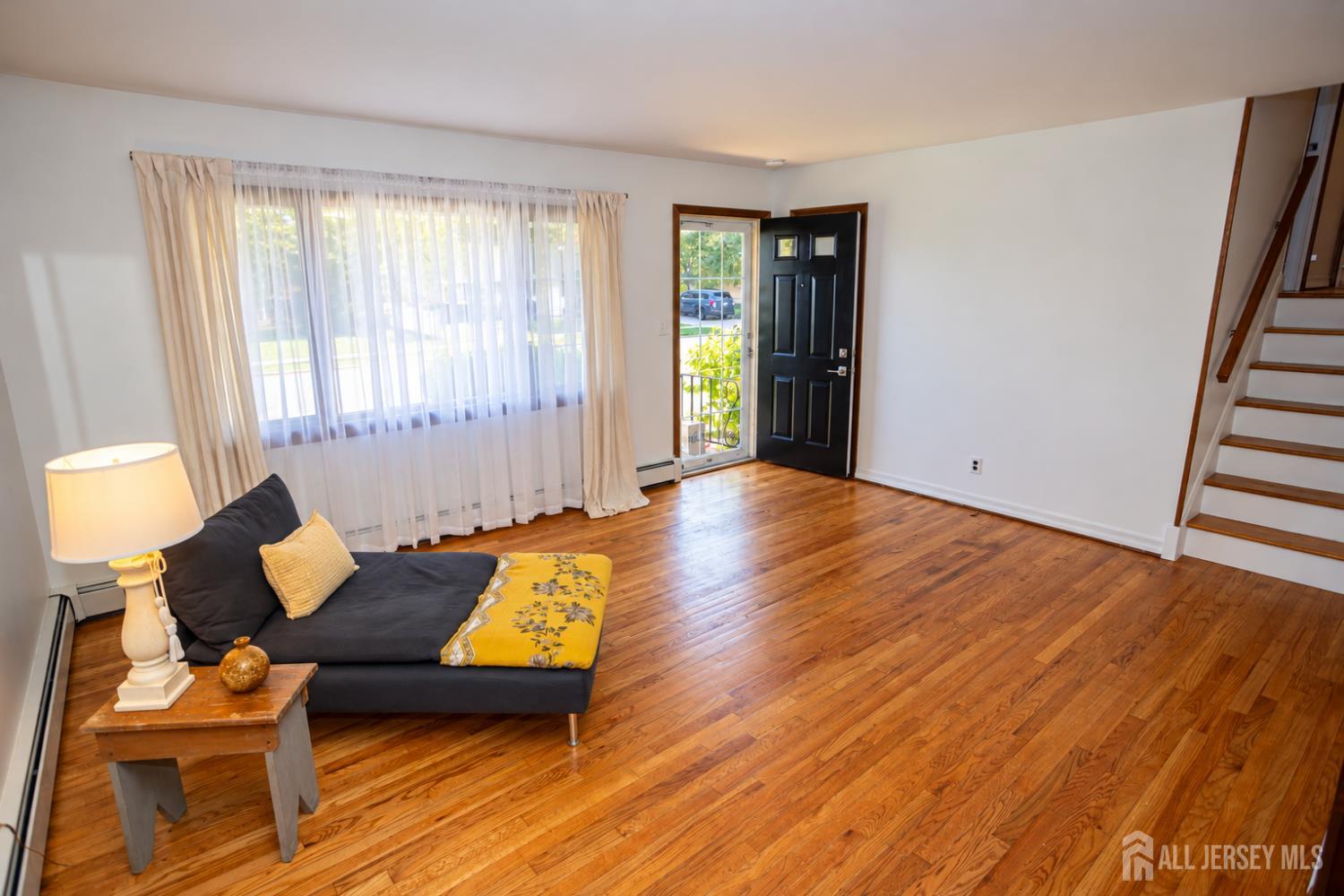 8 Stony Road Edison NJ 08817