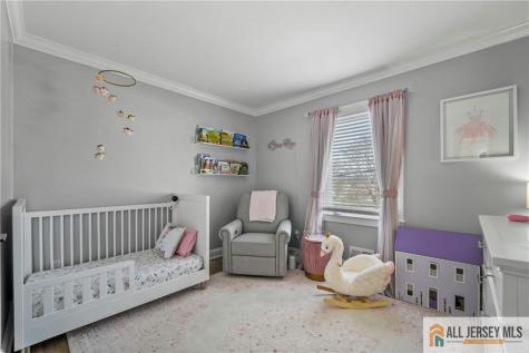 275 Alden Avenue Edison NJ 08820