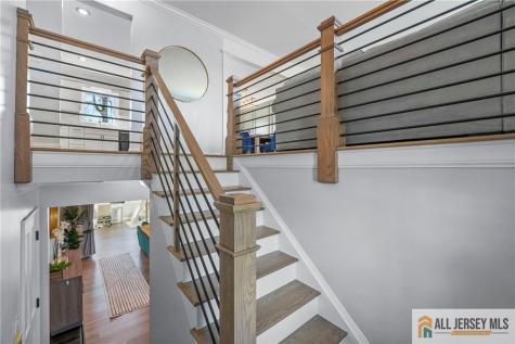 275 Alden Avenue Edison NJ 08820