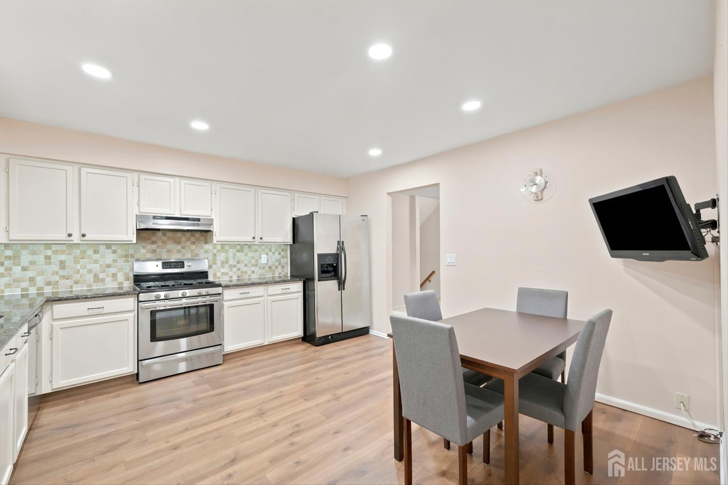 137 Redpine Loop Old Bridge NJ 08857