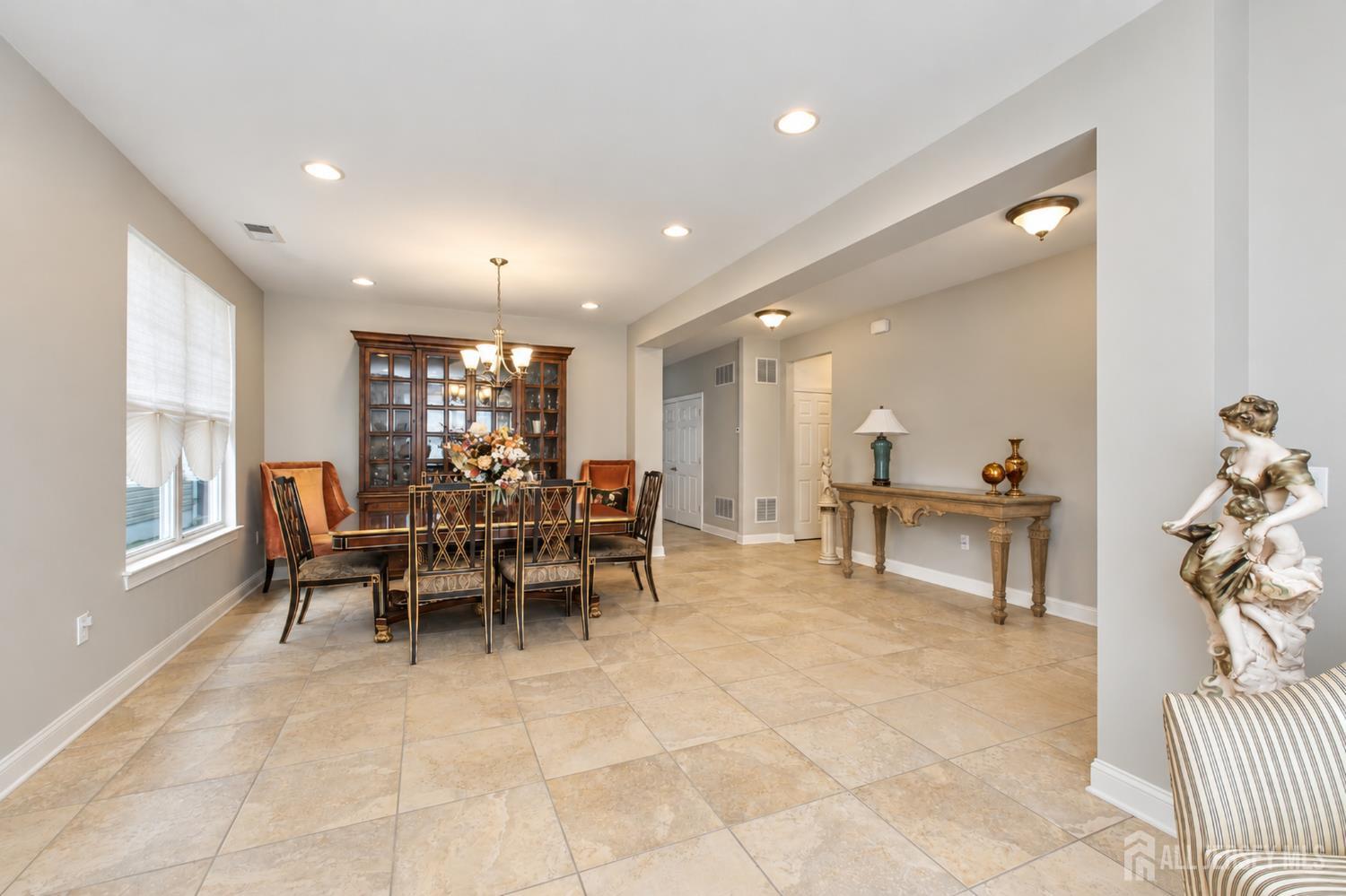 14 Stamford Drive Jackson NJ 08527