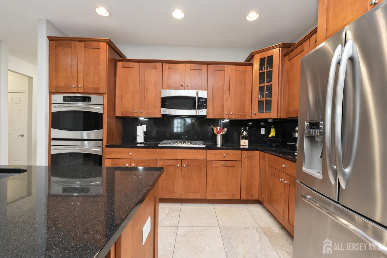 14 Stamford Drive Jackson NJ 08527