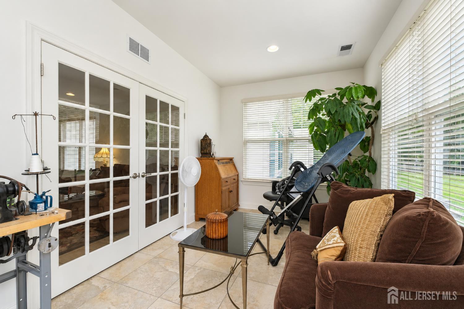 14 Stamford Drive Jackson NJ 08527