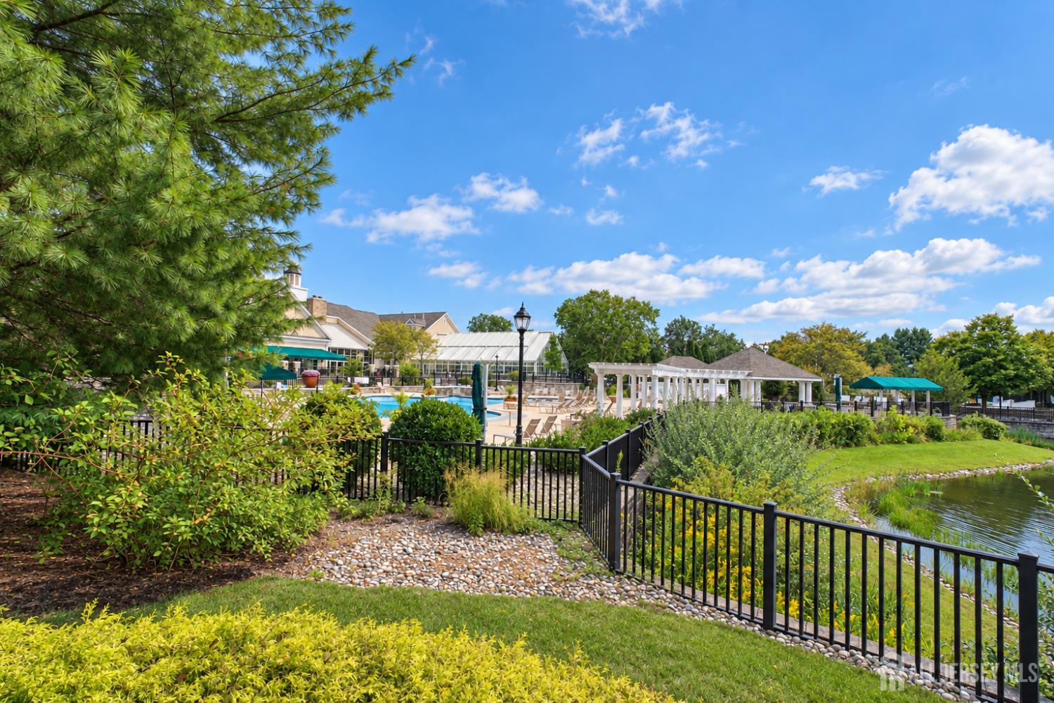 14 Stamford Drive Jackson NJ 08527