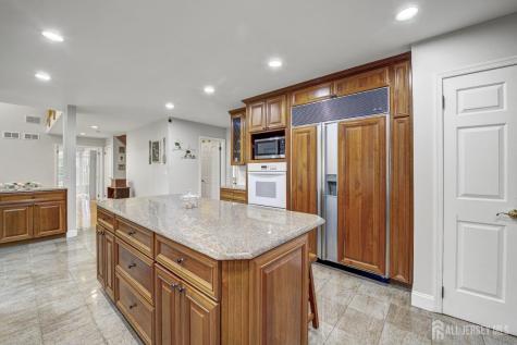 3 Monroe Court Plainsboro NJ 08536