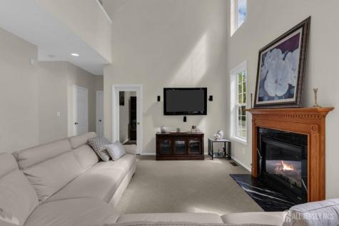 73 Stratton Road Old Bridge NJ 07747