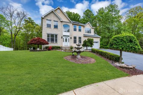 73 Stratton Road Old Bridge NJ 07747