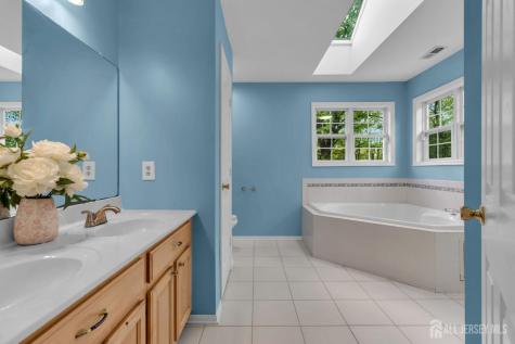 73 Stratton Road Old Bridge NJ 07747
