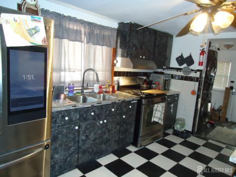 720 Mary Street Perth Amboy NJ 08861