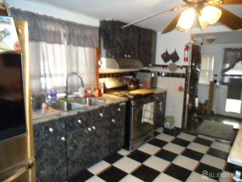 720 Mary Street Perth Amboy NJ 08861