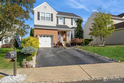 8 Ashleigh Drive Hazlet NJ 07730