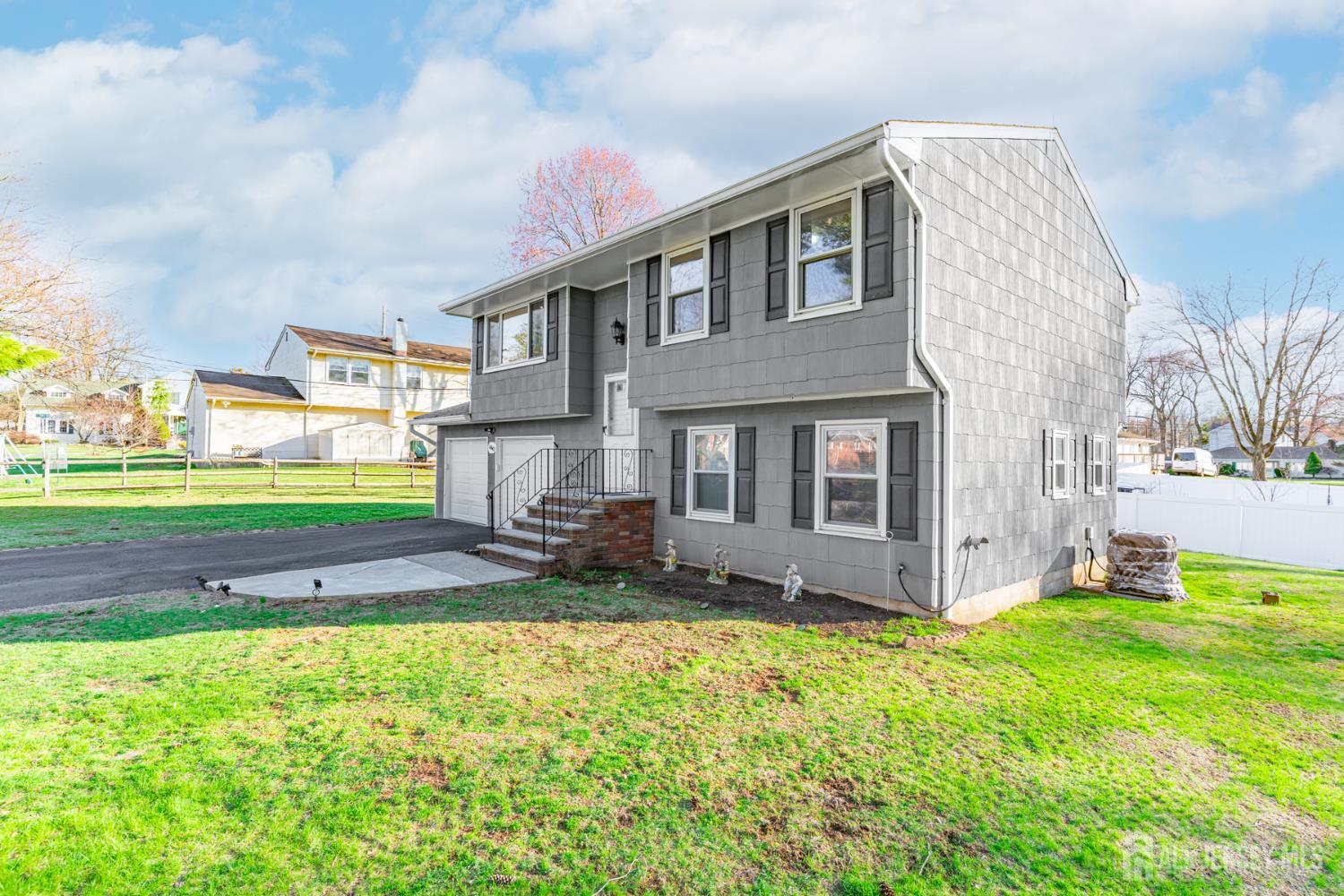 160 Stratton Street Piscataway NJ 08854