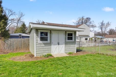 70 Oxford Road Colonia NJ 07067