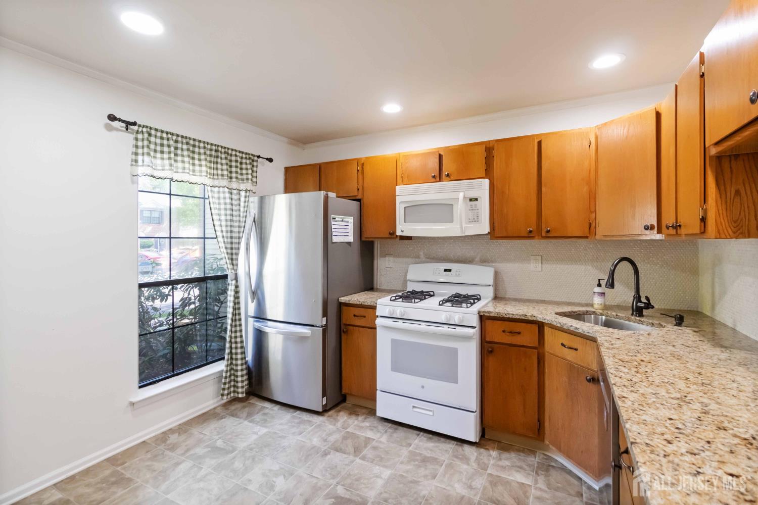 2 Daniel Drive Franklin NJ 08823