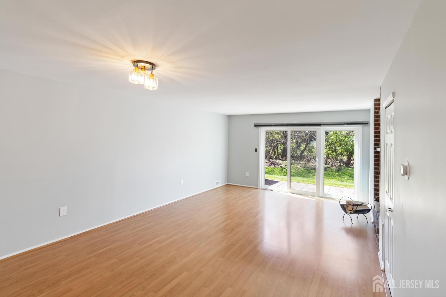 2 Daniel Drive Franklin NJ 08823