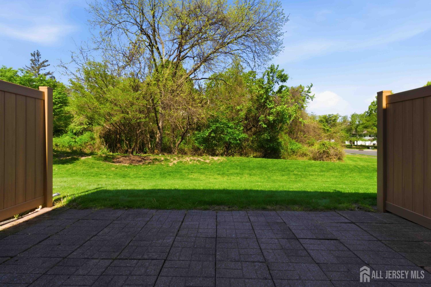 2 Daniel Drive Franklin NJ 08823