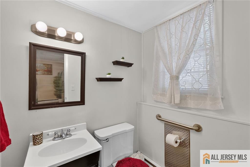47 Leonardine Avenue South River NJ 08882