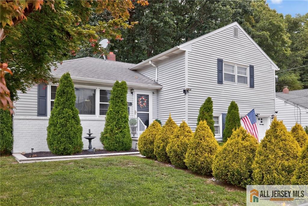 47 Leonardine Avenue South River NJ 08882