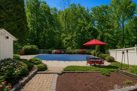 73 Nystrom Trail Old Bridge NJ 07747