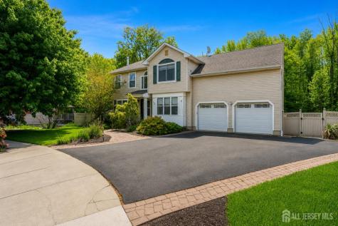 73 Nystrom Trail Old Bridge NJ 07747