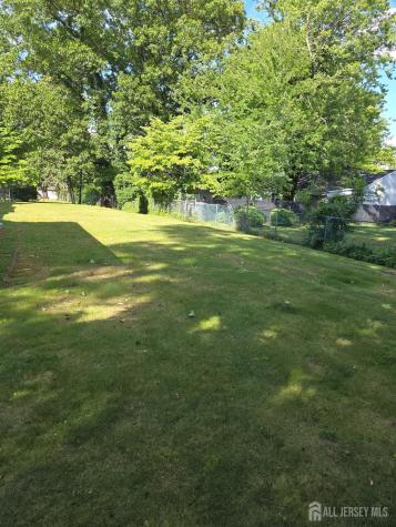 7 White Beech Court Ewing NJ 08618