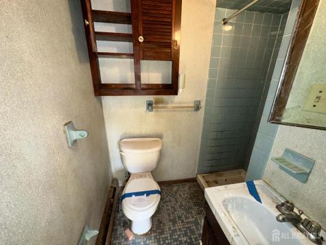 1894 4th Street Dunellen NJ 08812