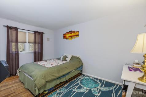 28 Muth Street Sayreville NJ 08879