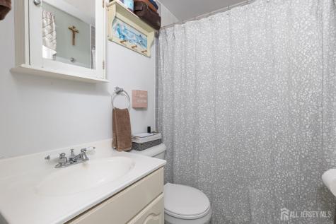 28 Muth Street Sayreville NJ 08879
