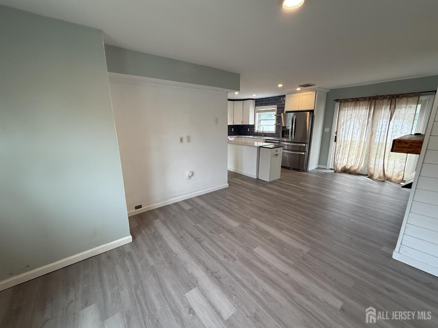 40 8th Street Middletown NJ 07718