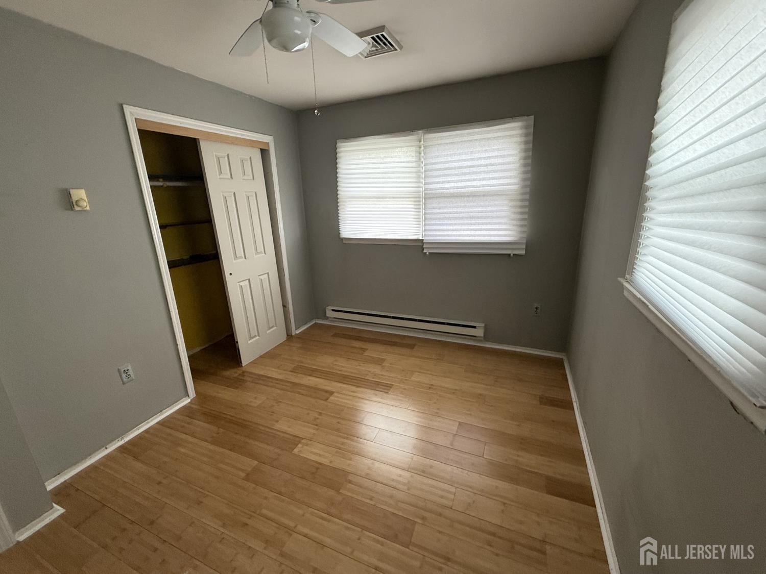 40 8th Street Middletown NJ 07718