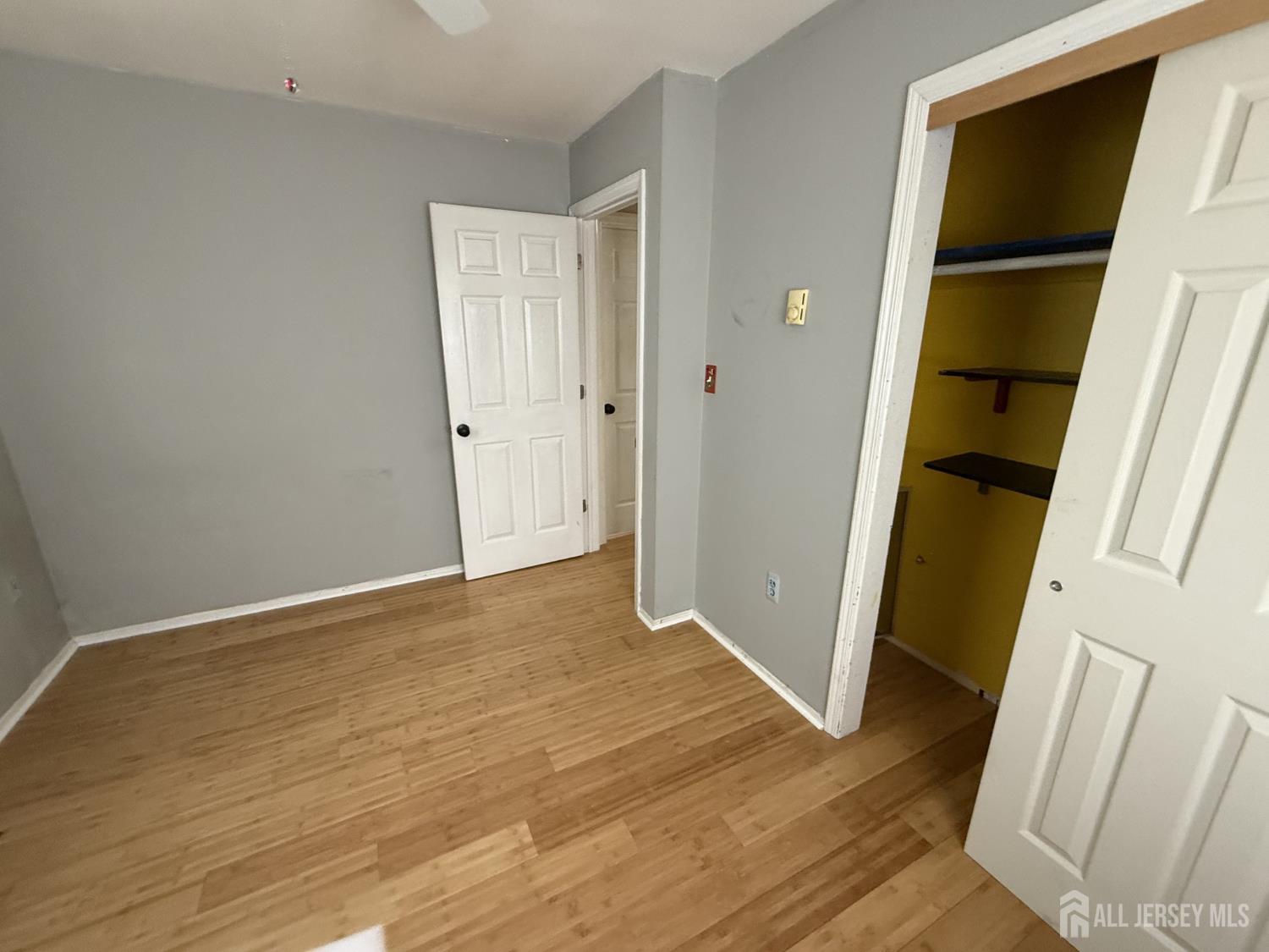 40 8th Street Middletown NJ 07718