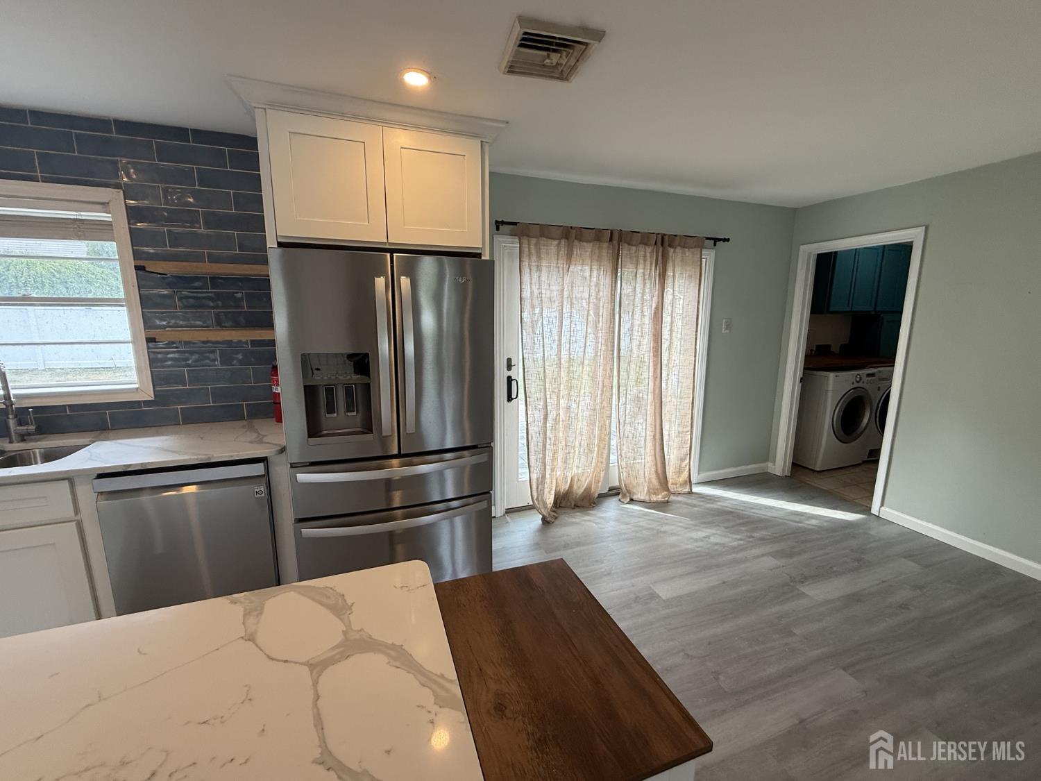 40 8th Street Middletown NJ 07718