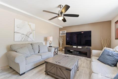 31 Pinetree Drive Sayreville NJ 08859